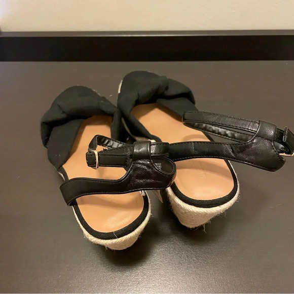 OLD NAVY Knotted Canvas Espadrille Wedge Sandals in Black Jack - Picture 6 of 11